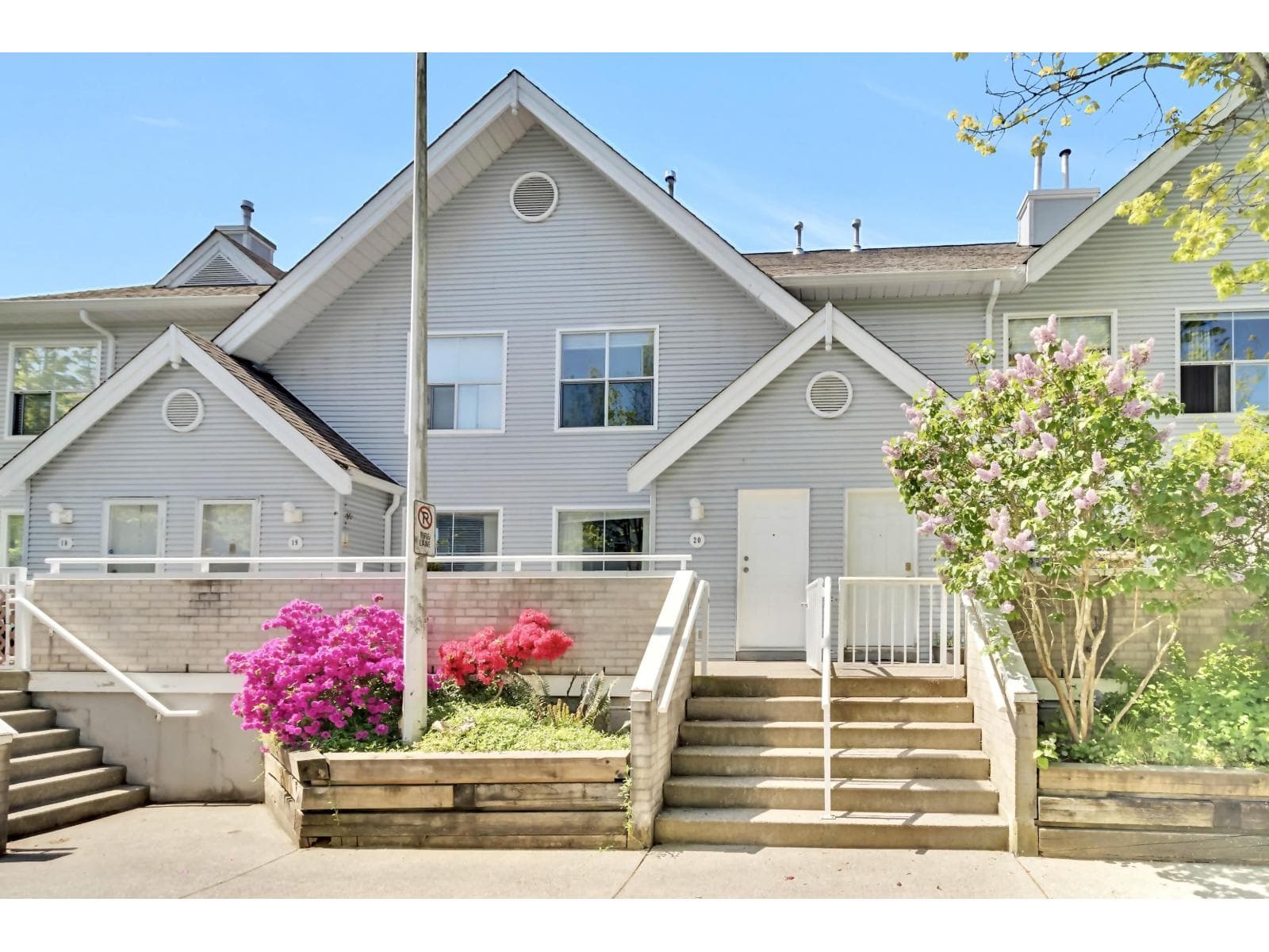 20 13713 72A AVENUE, Fraser Valley — photo 2