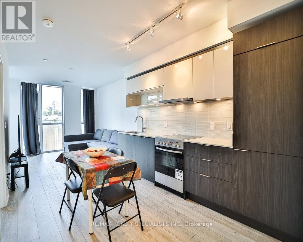 404 - 159 WELLESLEY STREET E, Toronto — photo 4