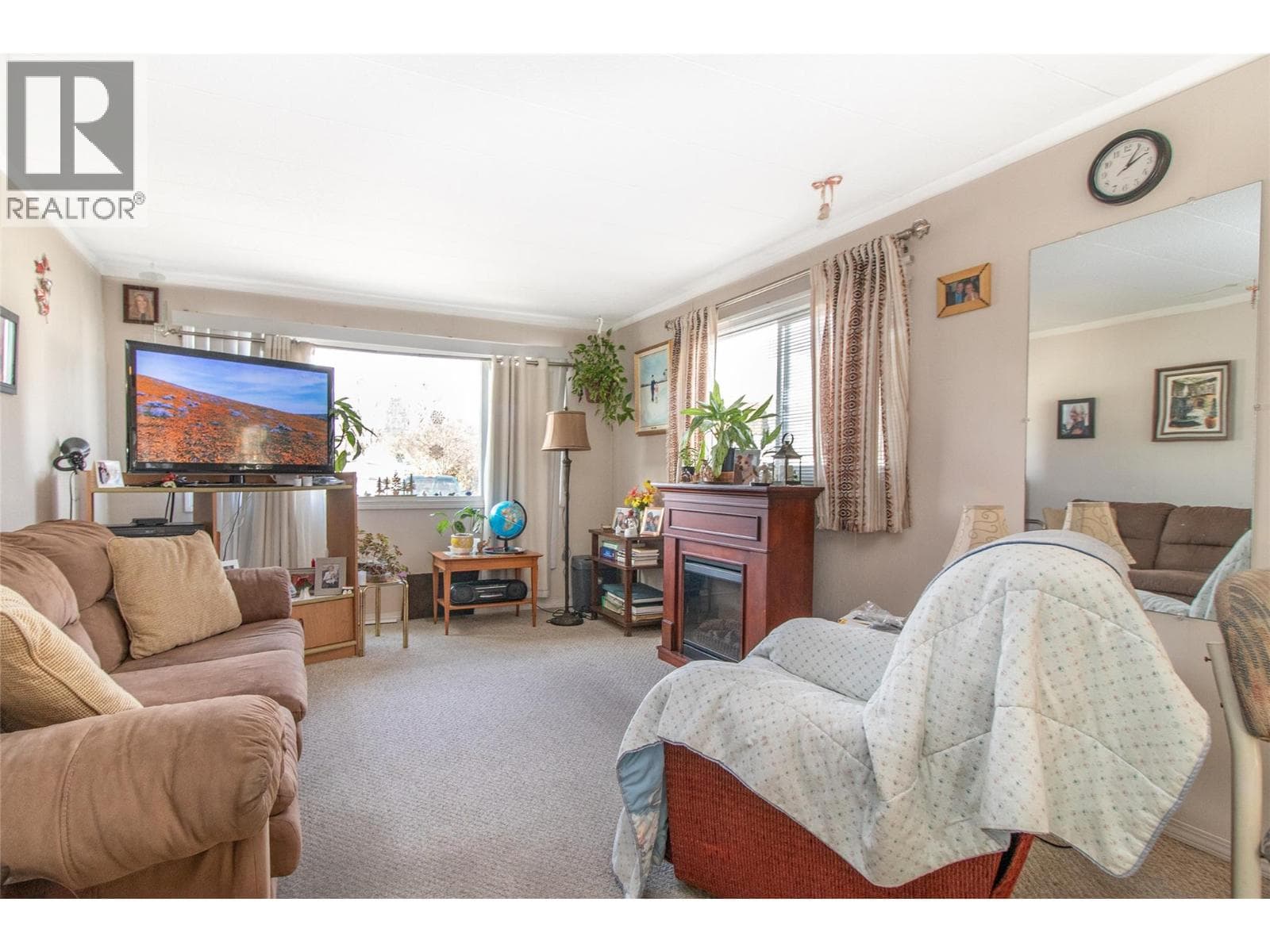 96 1133 FINDLAY ROAD, Interior REALTORS® — photo 2
