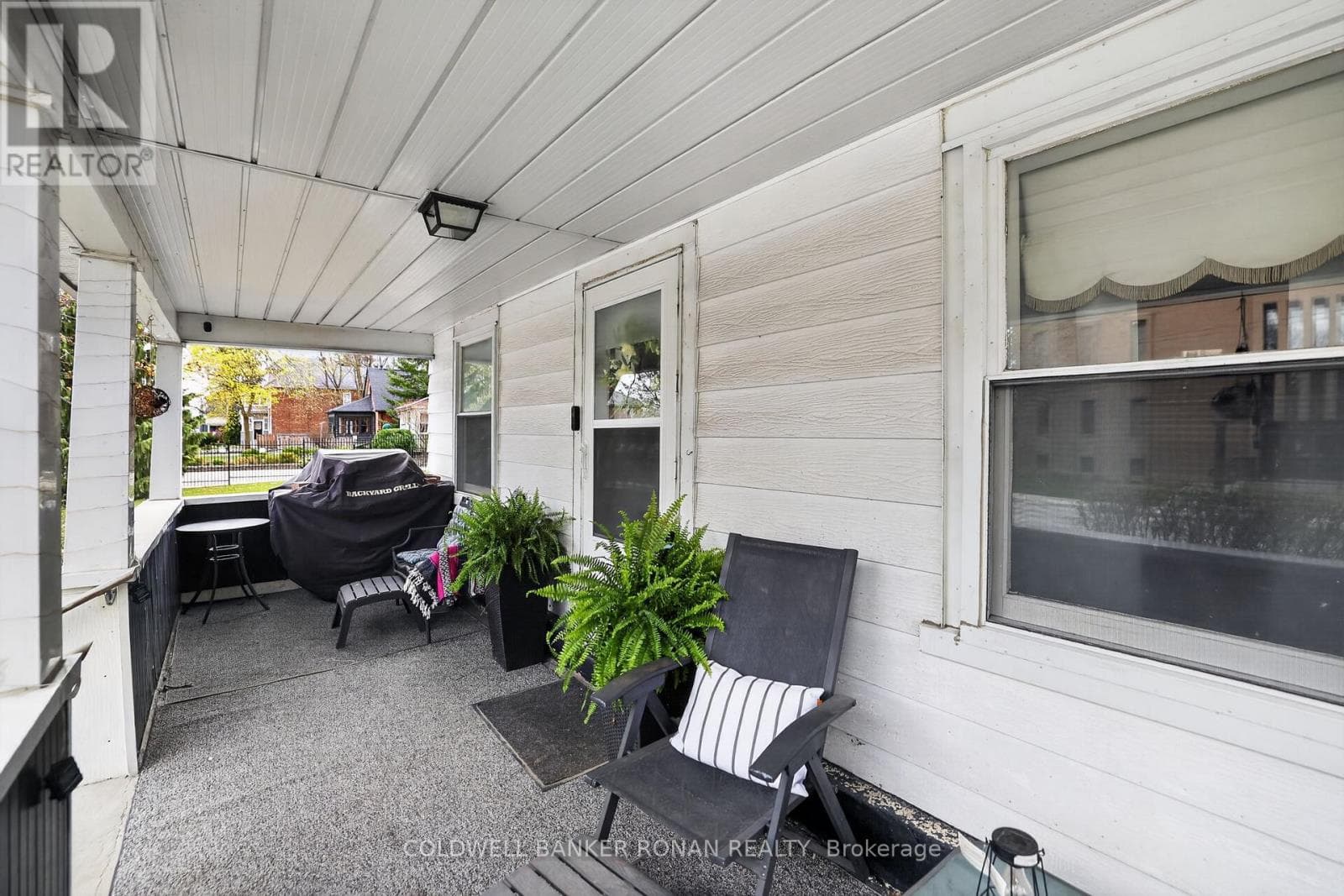 149 VICTORIA STREET W, Toronto — photo 3