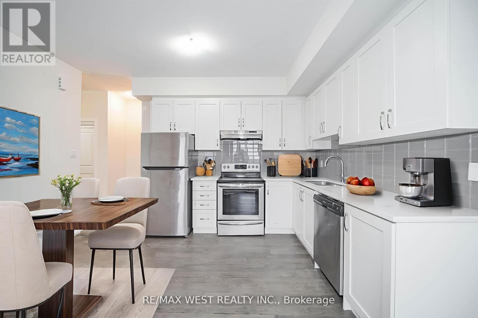 20 - 39 JOHN PERKINS BULL DRIVE in Downsview
