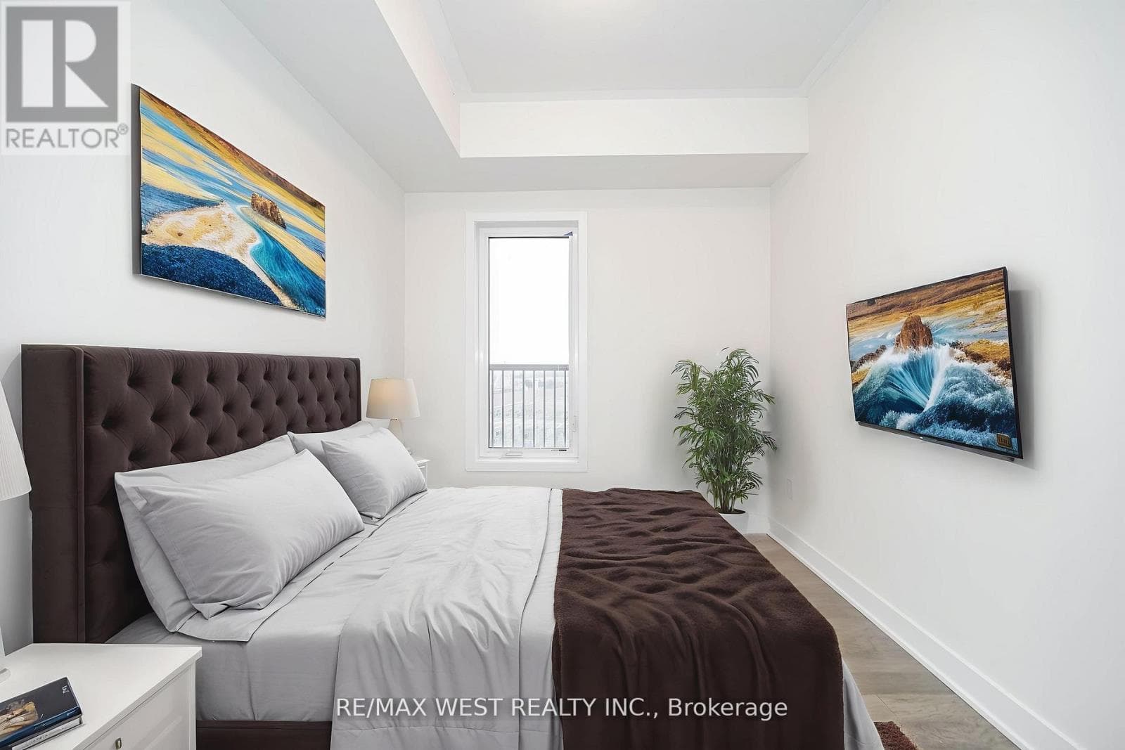 20 - 39 JOHN PERKINS BULL DRIVE, Toronto — photo 4