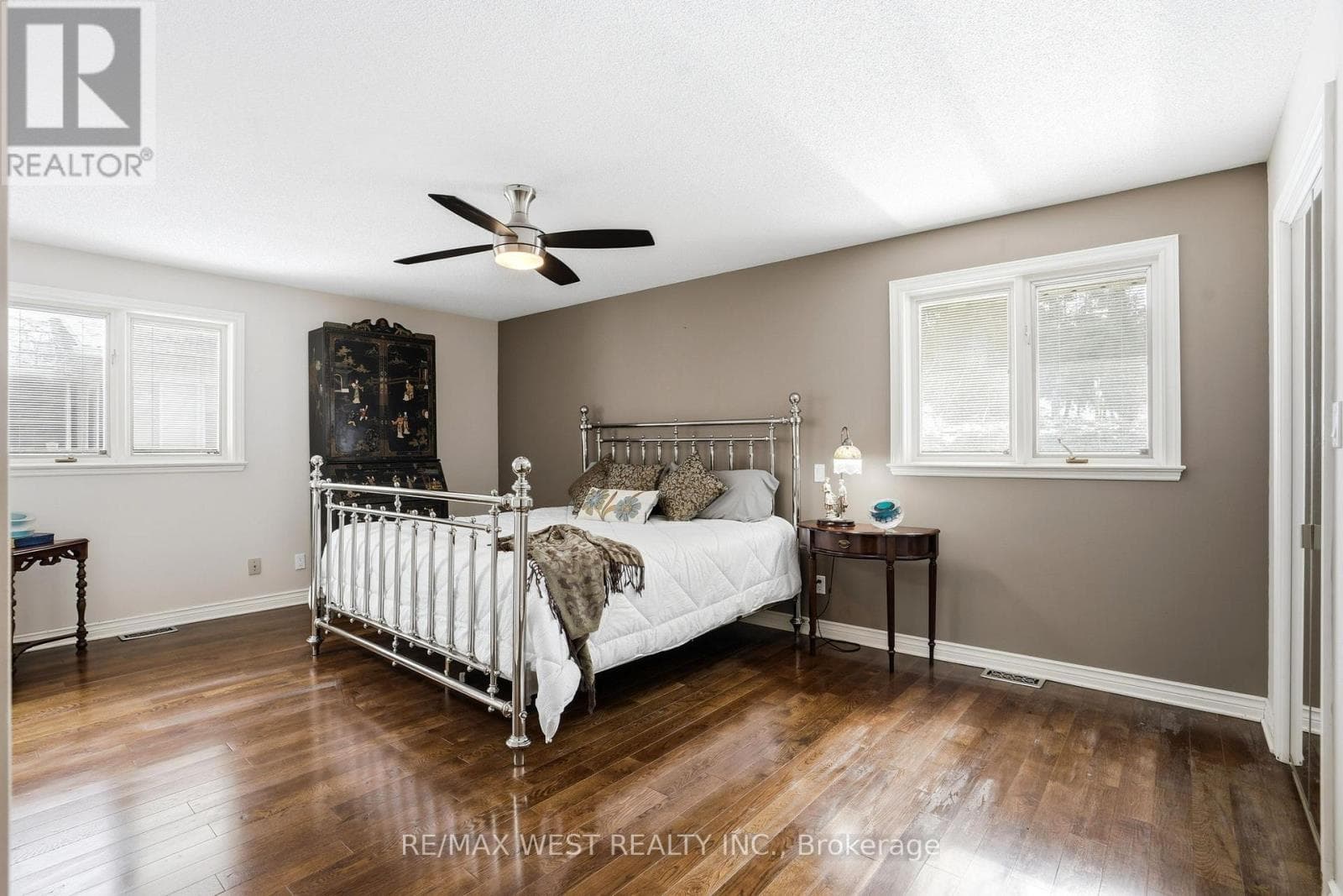 3570 RITTENHOUSE ROAD, Toronto — photo 5