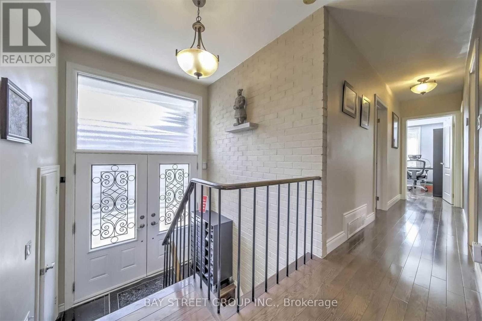 33 HEATHVIEW AVENUE, Toronto — photo 3