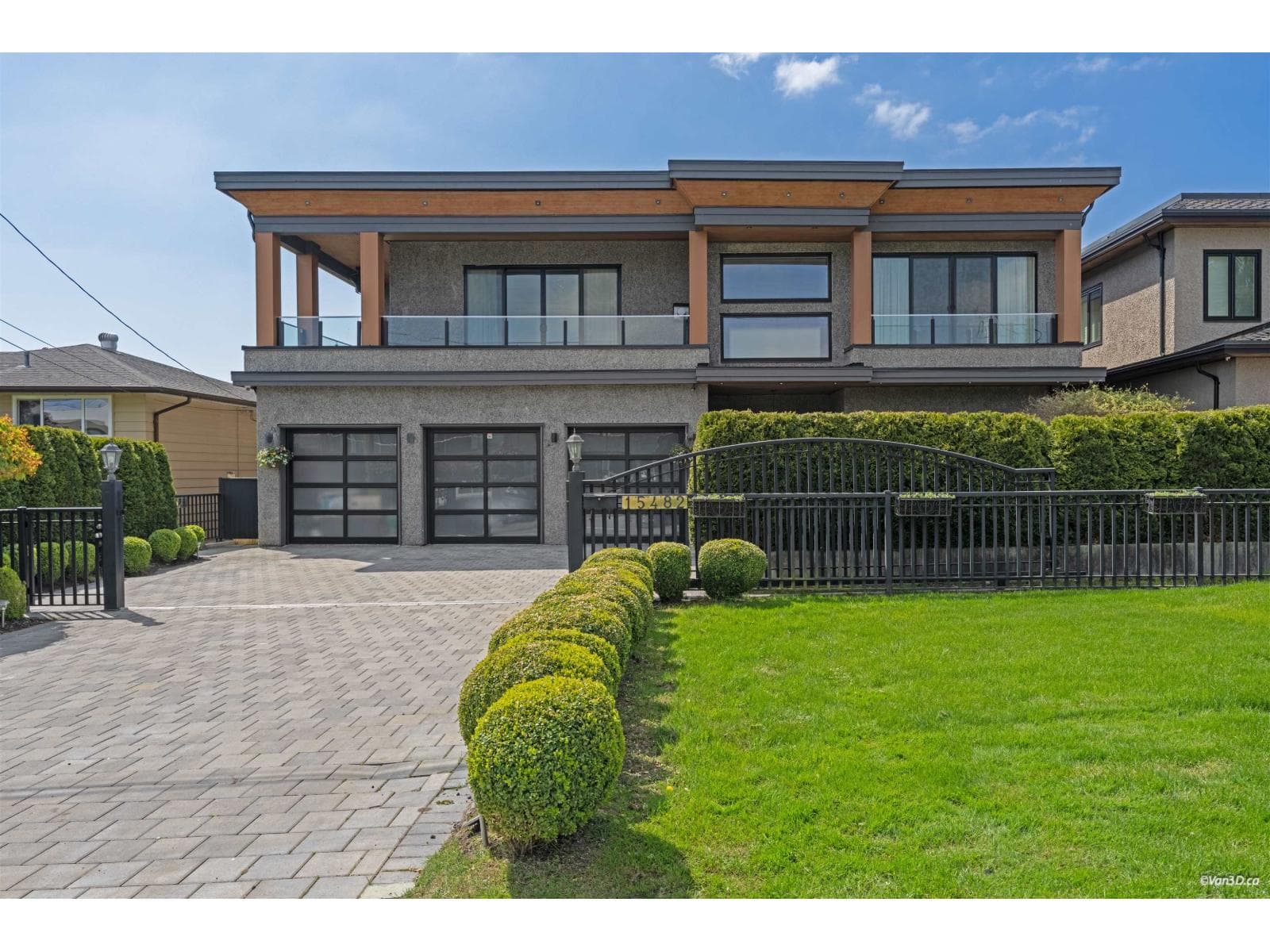 15482 PACIFIC AVENUE in 