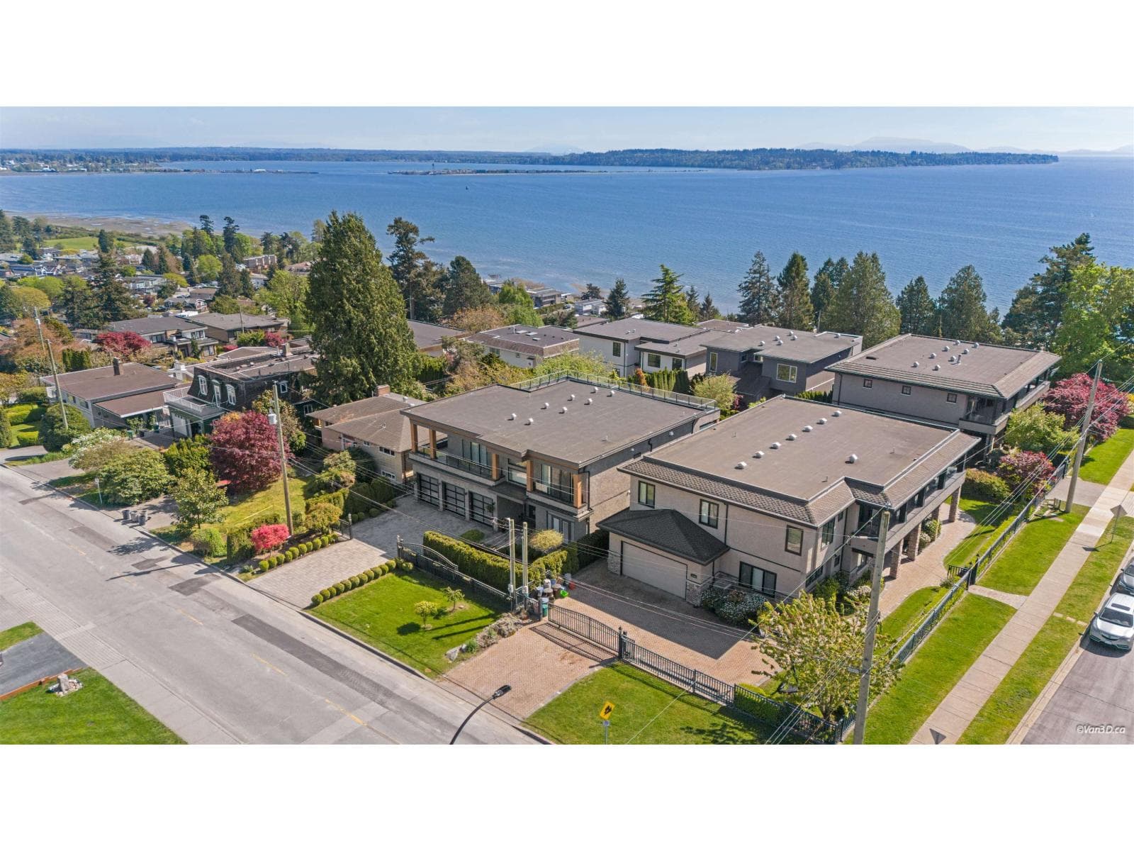 15482 PACIFIC AVENUE, Fraser Valley — photo 2