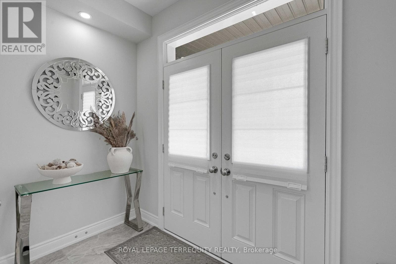 24 HYDRANGEA HOLLOW, Toronto — photo 4