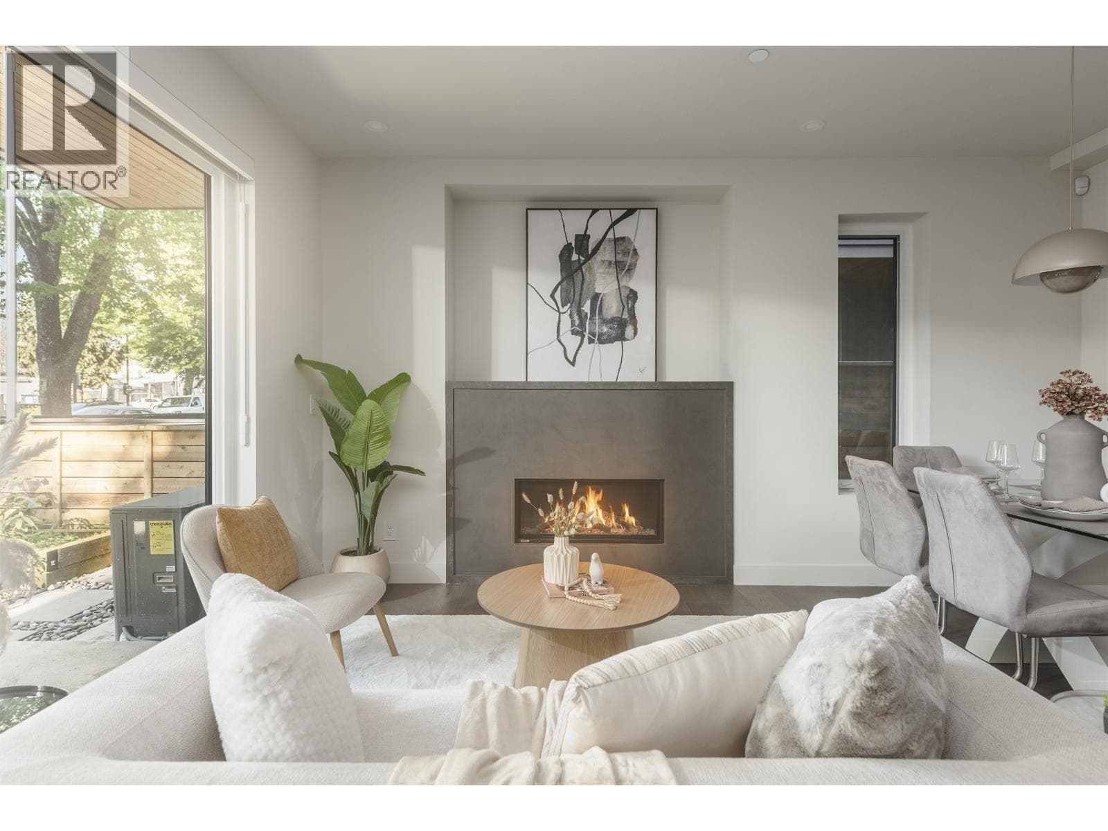 1 620 EAST 46TH AVENUE in Sunset
