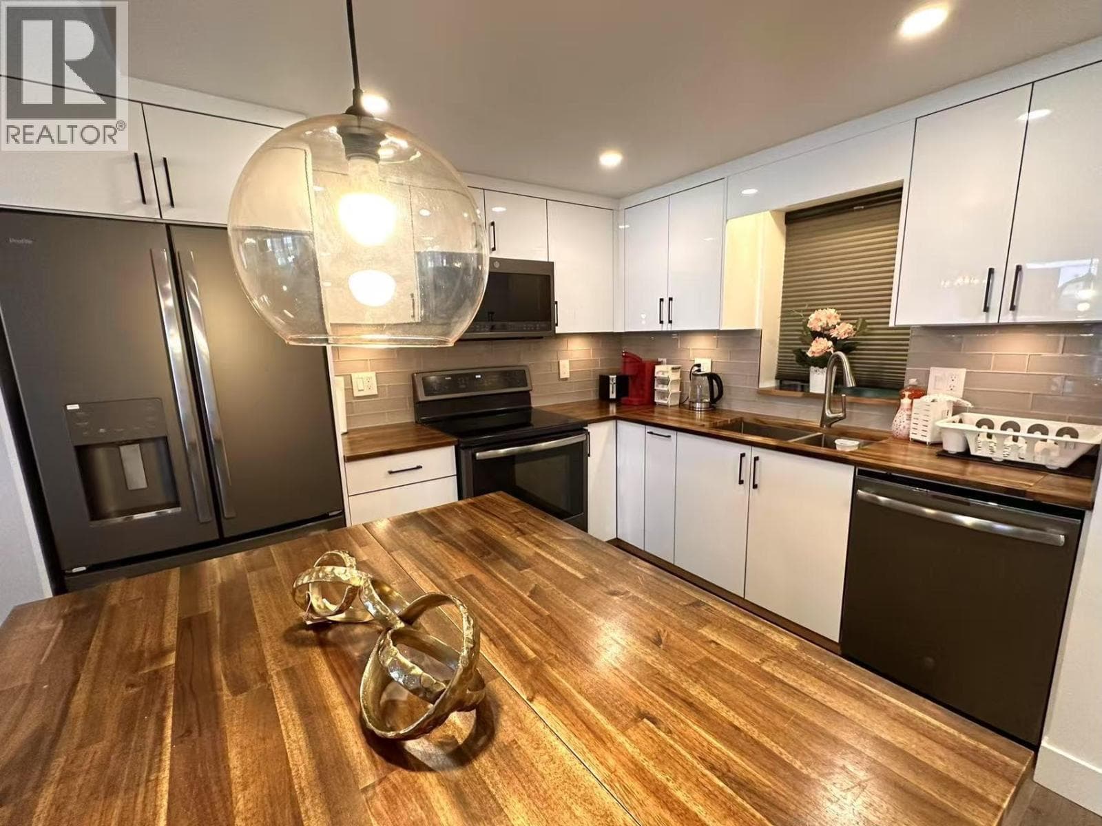 555 ABBOTT STREET 311, Greater Vancouver — photo 4