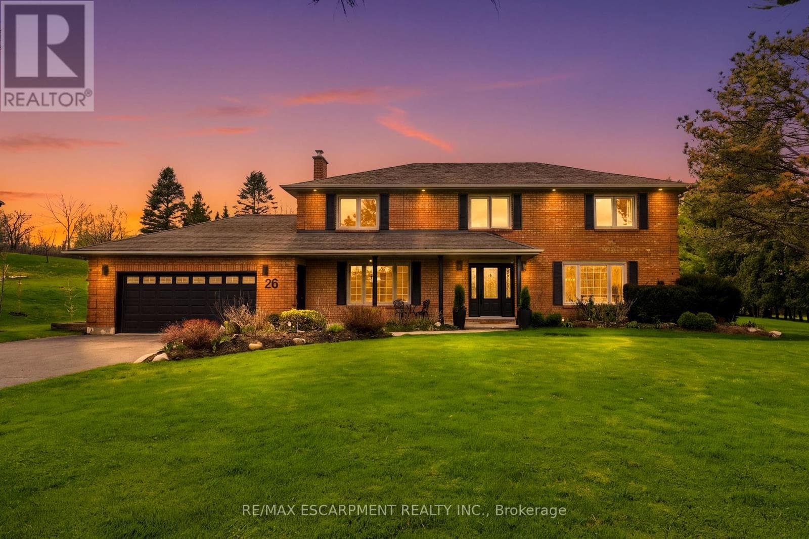 26 WENEIL DRIVE in 1200