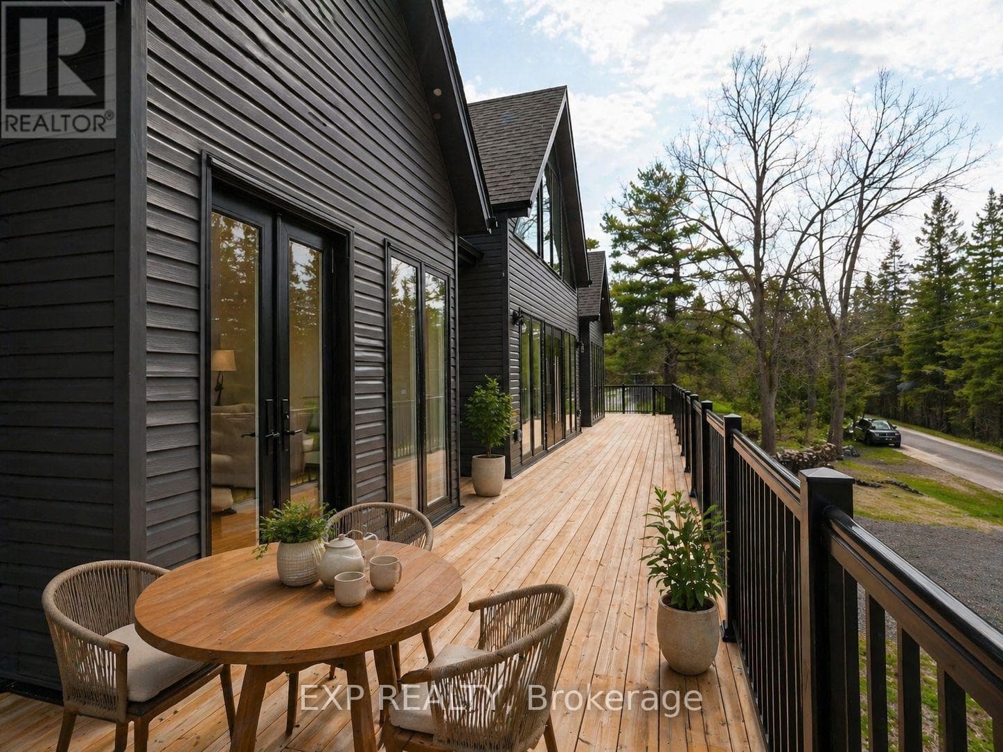 5227 WALDON ROAD, Toronto — photo 5