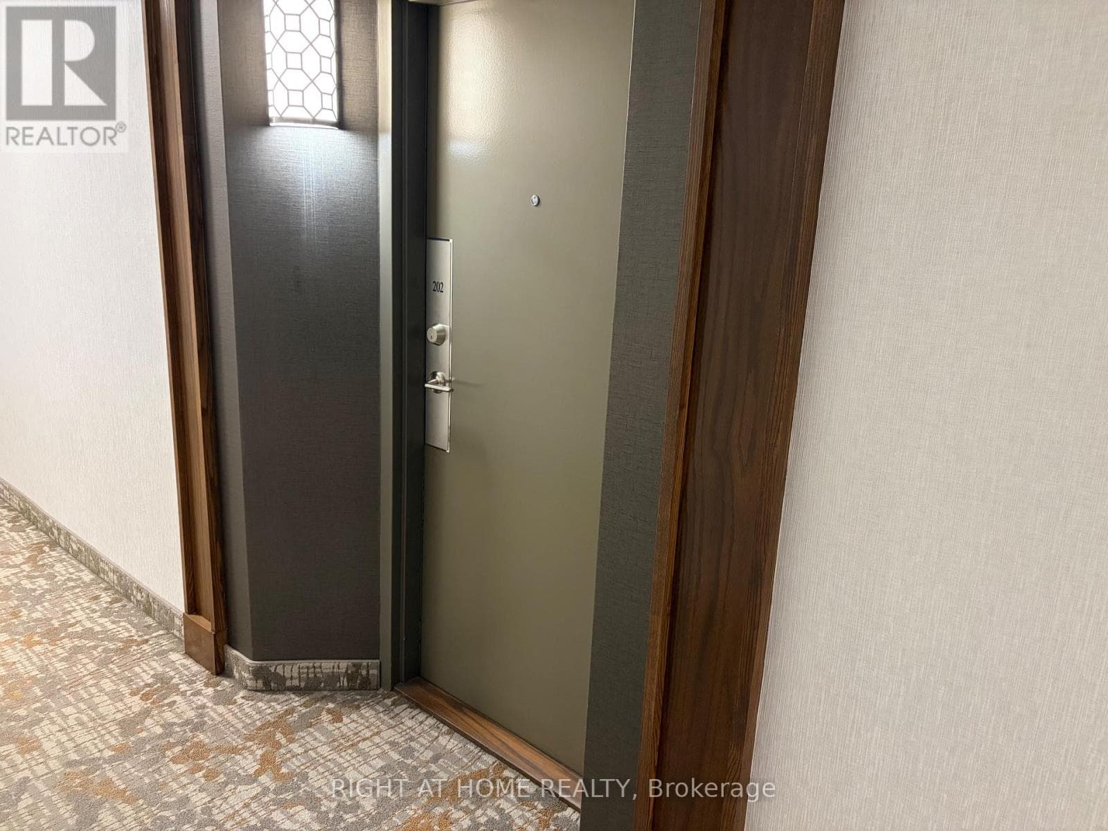 202 - 1131 STEELES AVENUE W, Toronto — photo 5