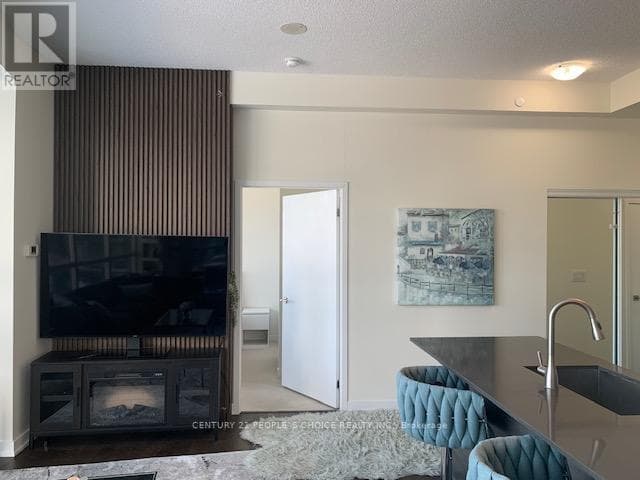 601 - 510 CURRAN PLACE, Toronto — photo 3