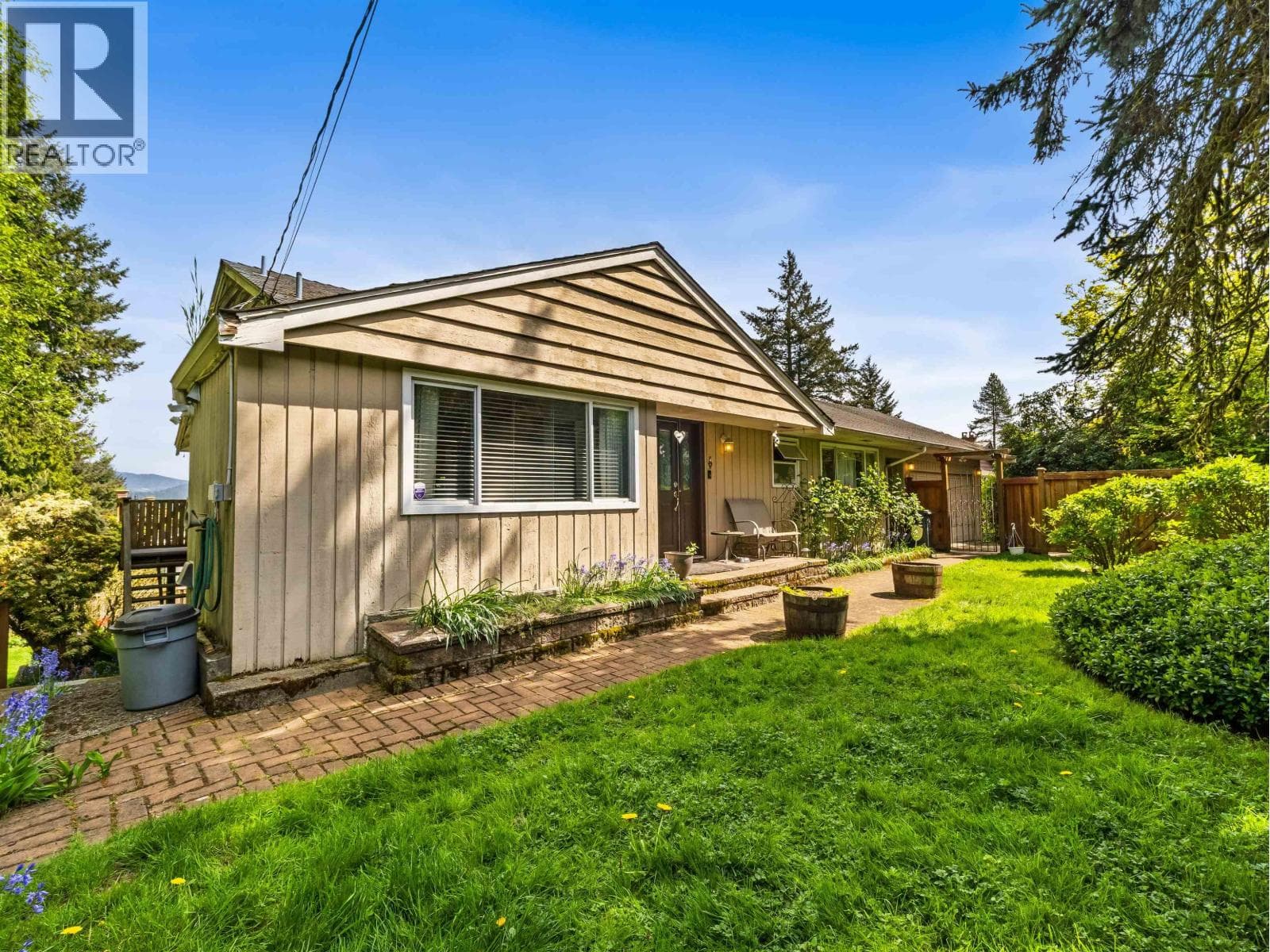 998 FAIRWAY DRIVE, Greater Vancouver — photo 2