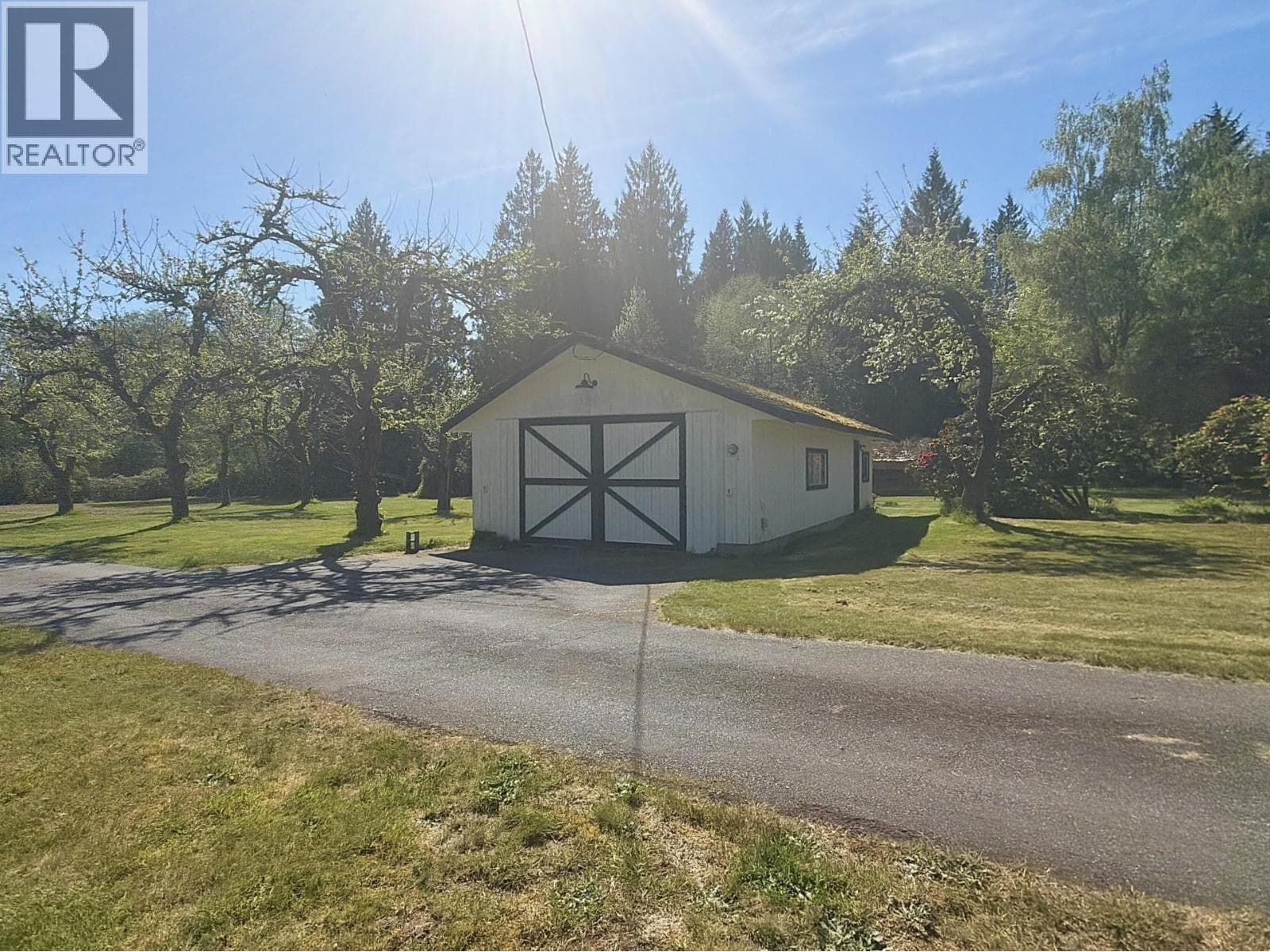 1346 RUSSELL ROAD, Greater Vancouver — photo 3