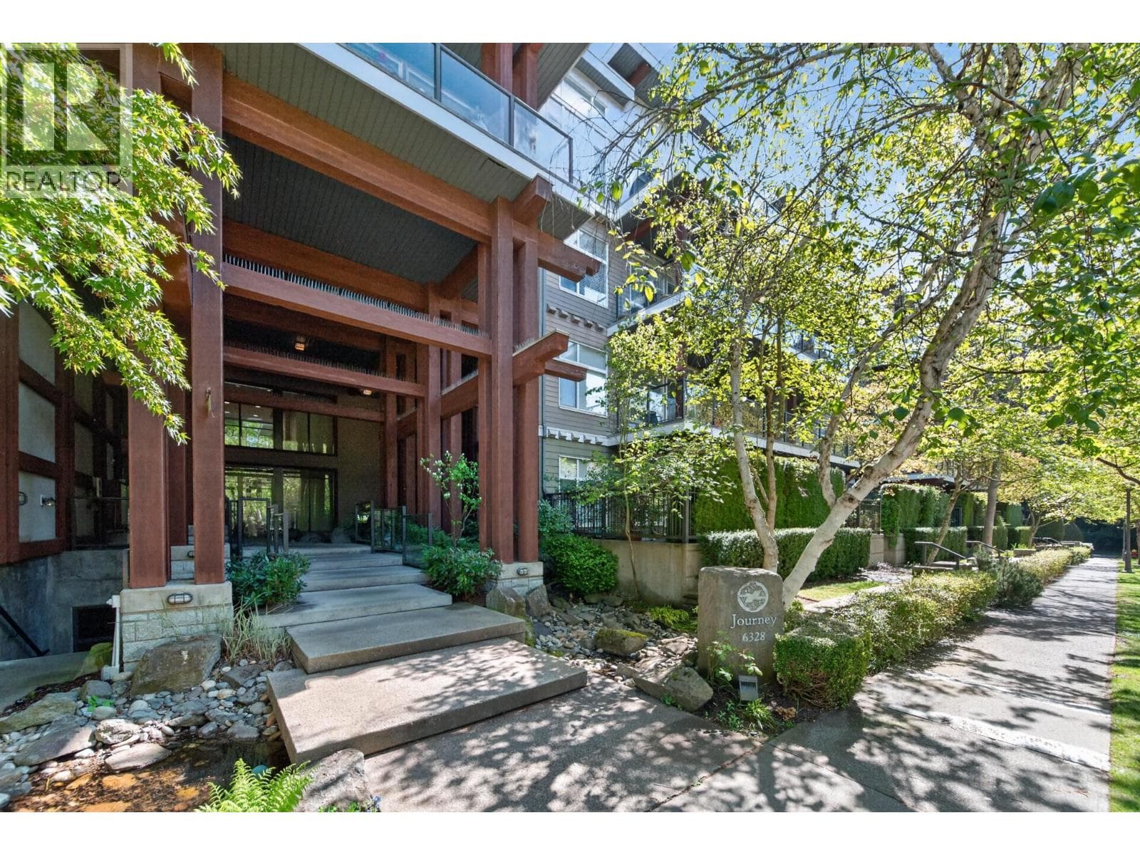 213 6328 LARKIN DRIVE, Greater Vancouver — photo 3