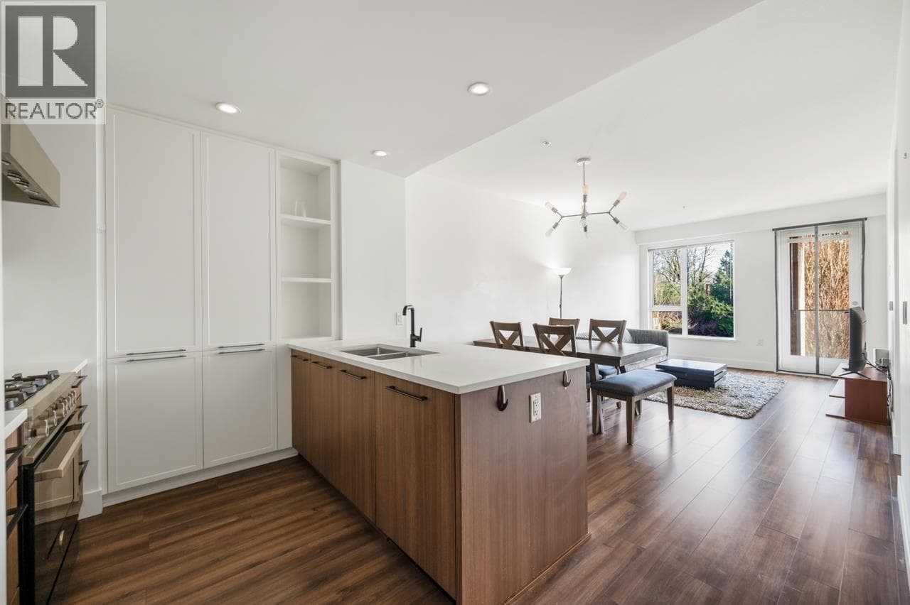 205 6933 CAMBIE STREET, Greater Vancouver — photo 3