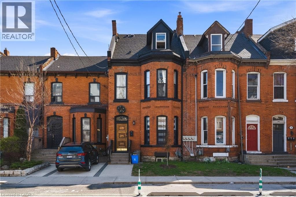 158 HUNTER STREET EAST in Corktown