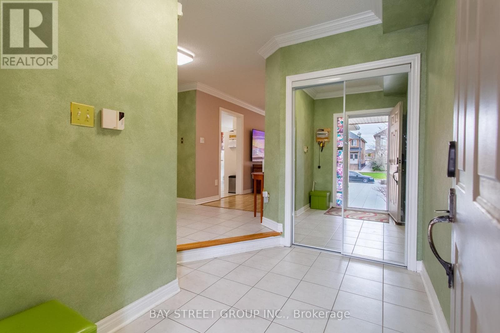 5 CEDARGROVE ROAD, Toronto — photo 4