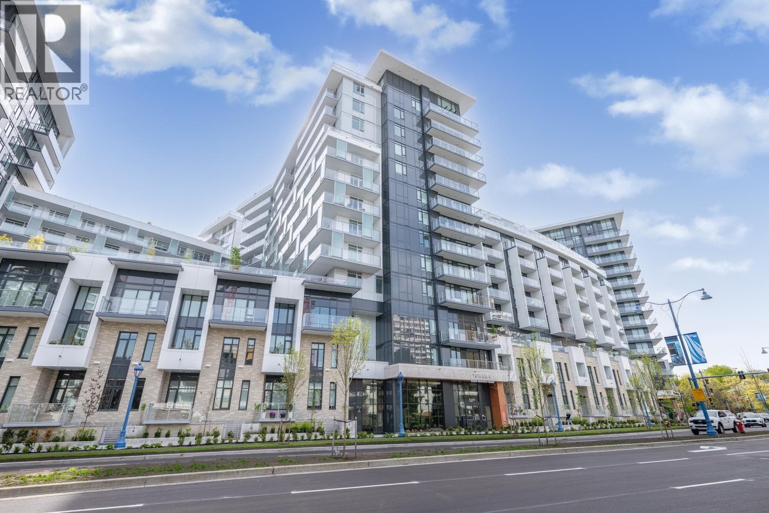420 6300 MINORU BOULEVARD, Greater Vancouver — photo 2