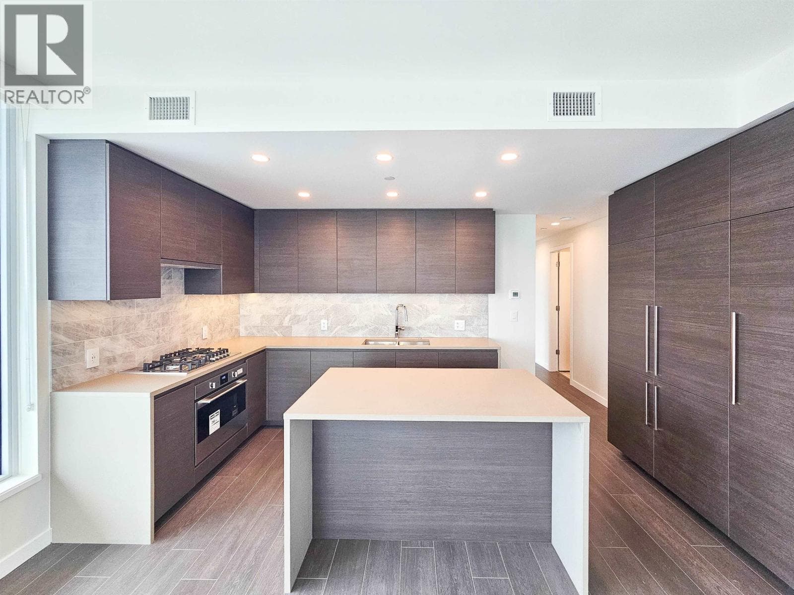 5610 2108 GILMORE AVENUE, Greater Vancouver — photo 3