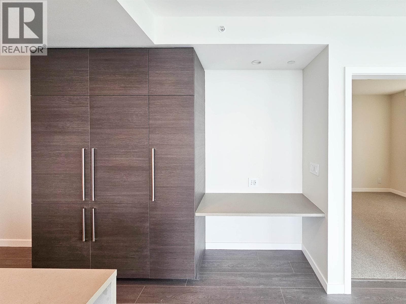 5610 2108 GILMORE AVENUE, Greater Vancouver — photo 4