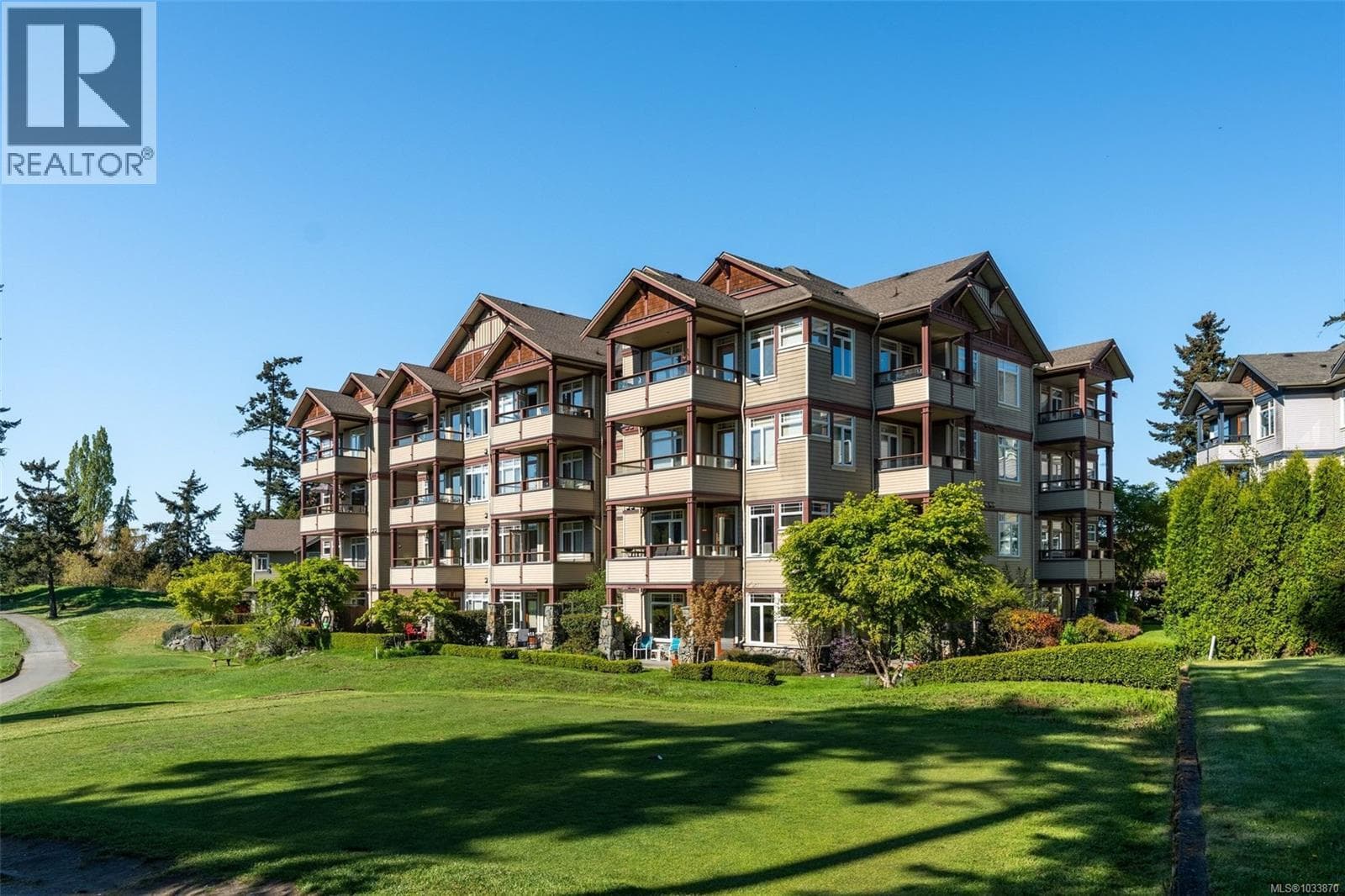 102E 1115 CRAIGFLOWER Rd, Victoria — photo 2