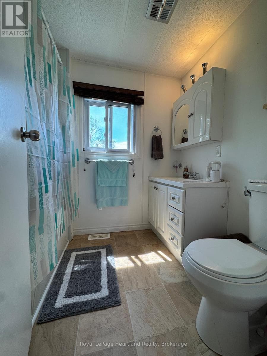 36 - 39724 AMBERLEY ROAD, OnePoint — photo 4