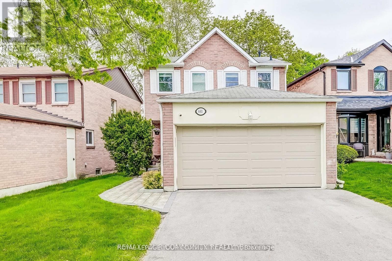 660 FOXWOOD TRAIL, Toronto — photo 2