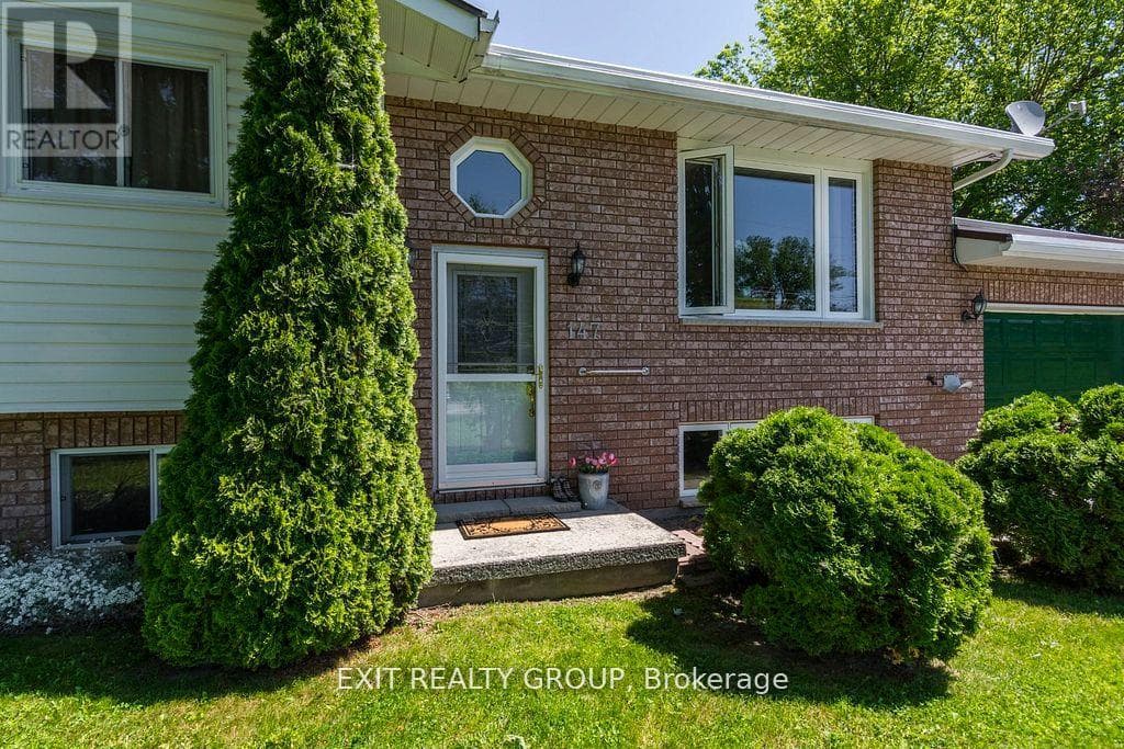 147 BALDWIN STREET, Central Lakes — photo 3