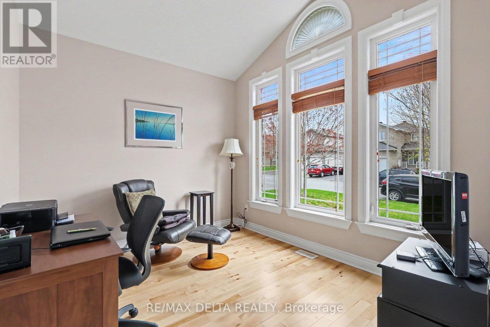 128 TOPAZE CRESCENT, Ottawa — photo 4