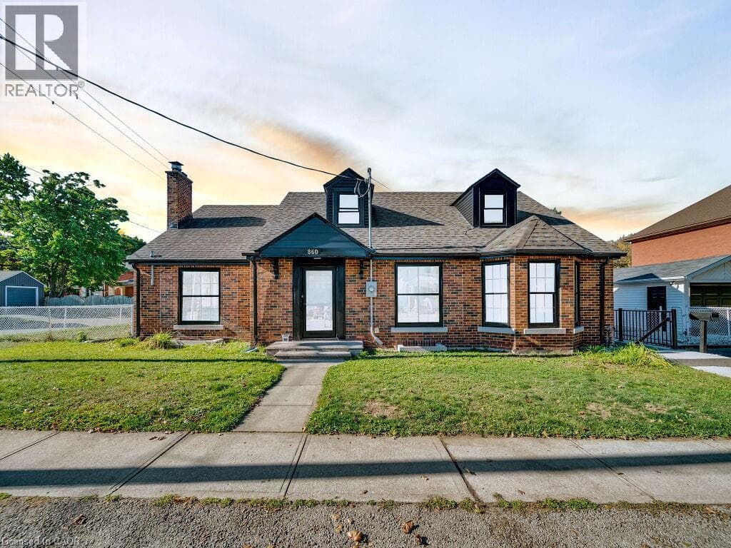 860 VINE STREET in Central Preston