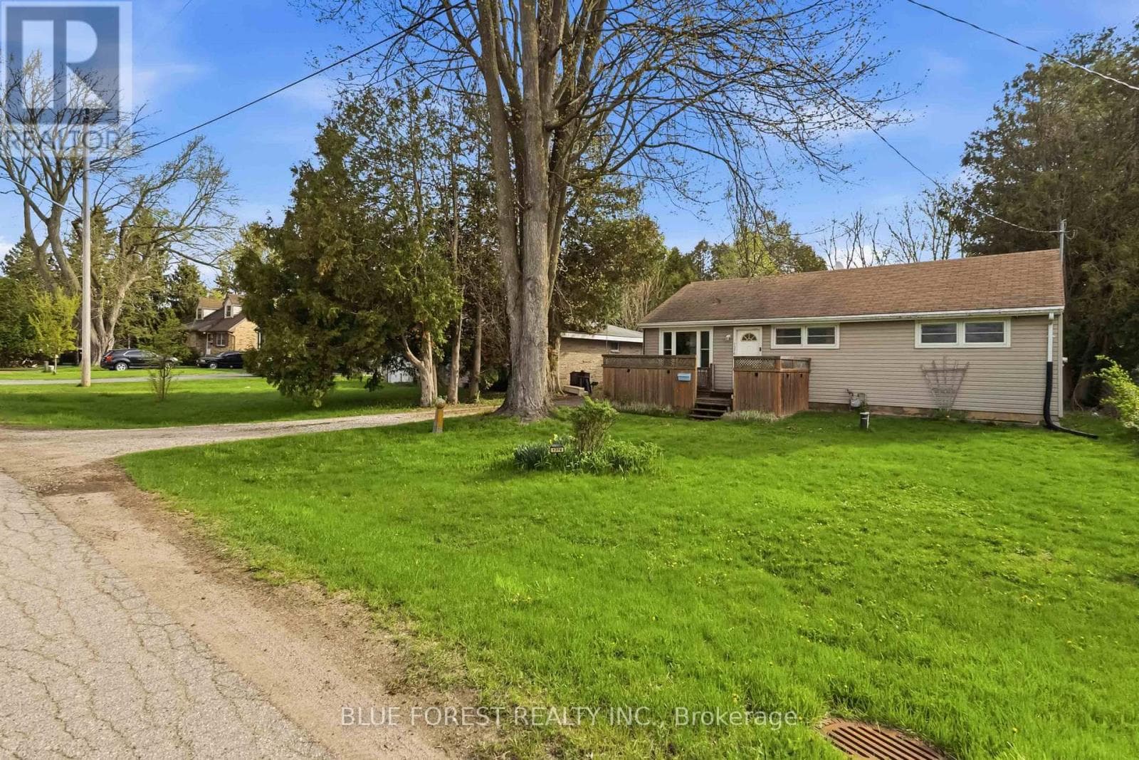 1376 KOSTIS AVENUE, London and St. Thomas — photo 3