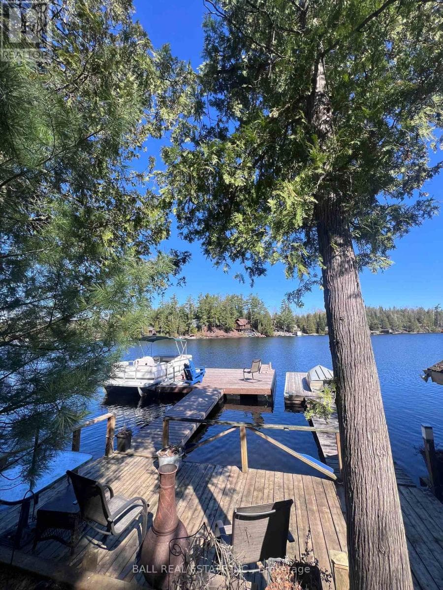 1561 CRYSTAL LAKE ROAD, Central Lakes — photo 3