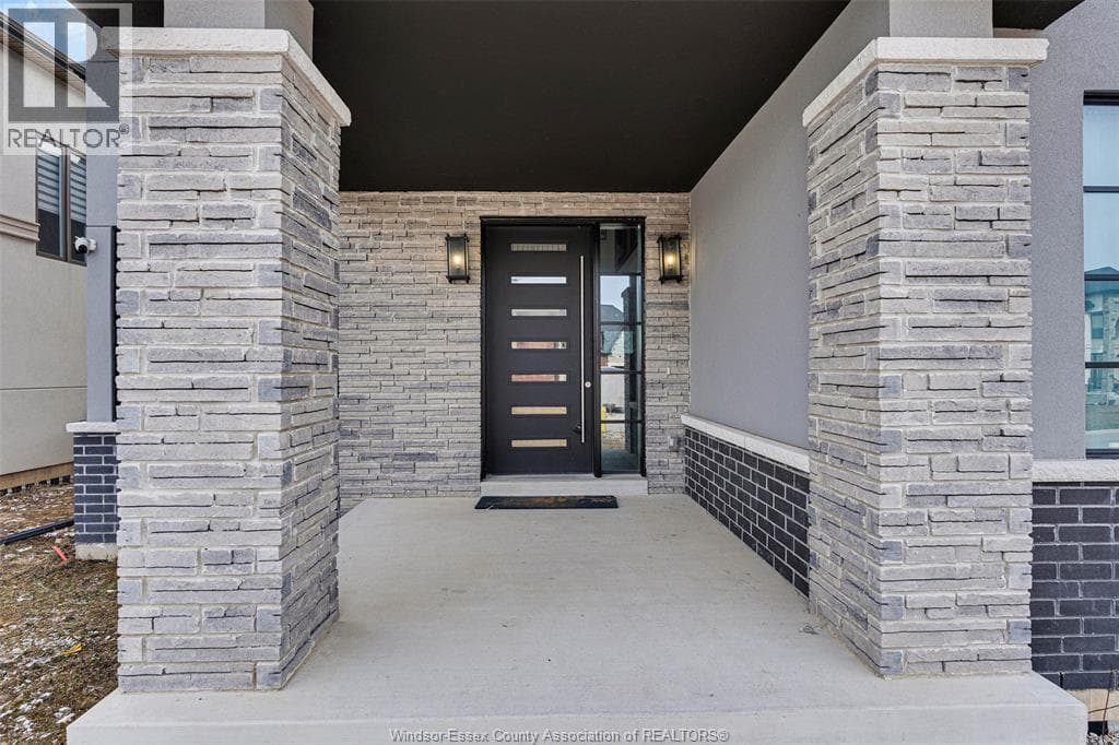 311 BENSON COURT, Windsor — photo 4