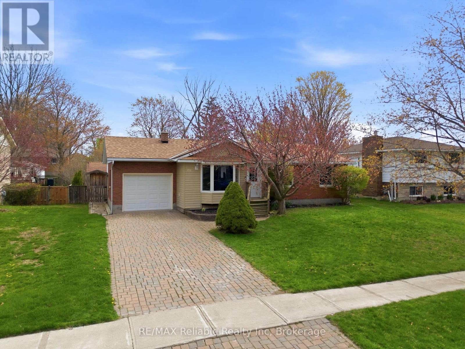 313 KROHMER DRIVE, OnePoint — photo 2