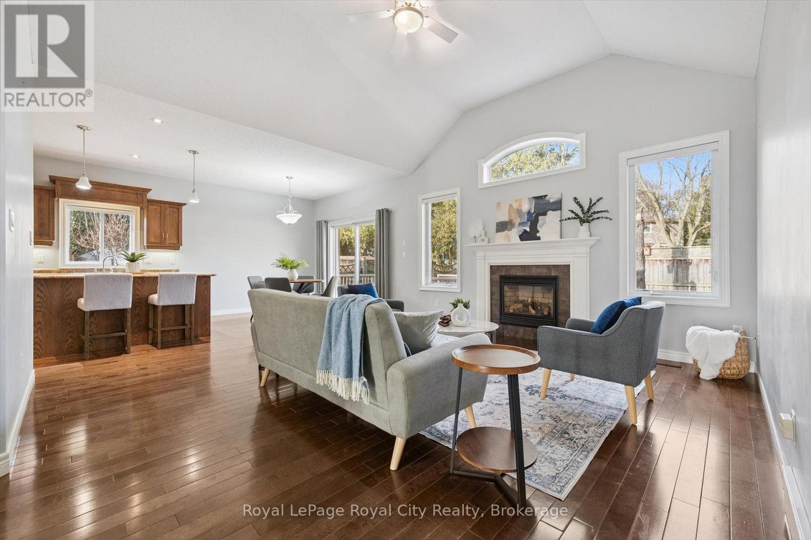 60A EASTVIEW ROAD, OnePoint — photo 4