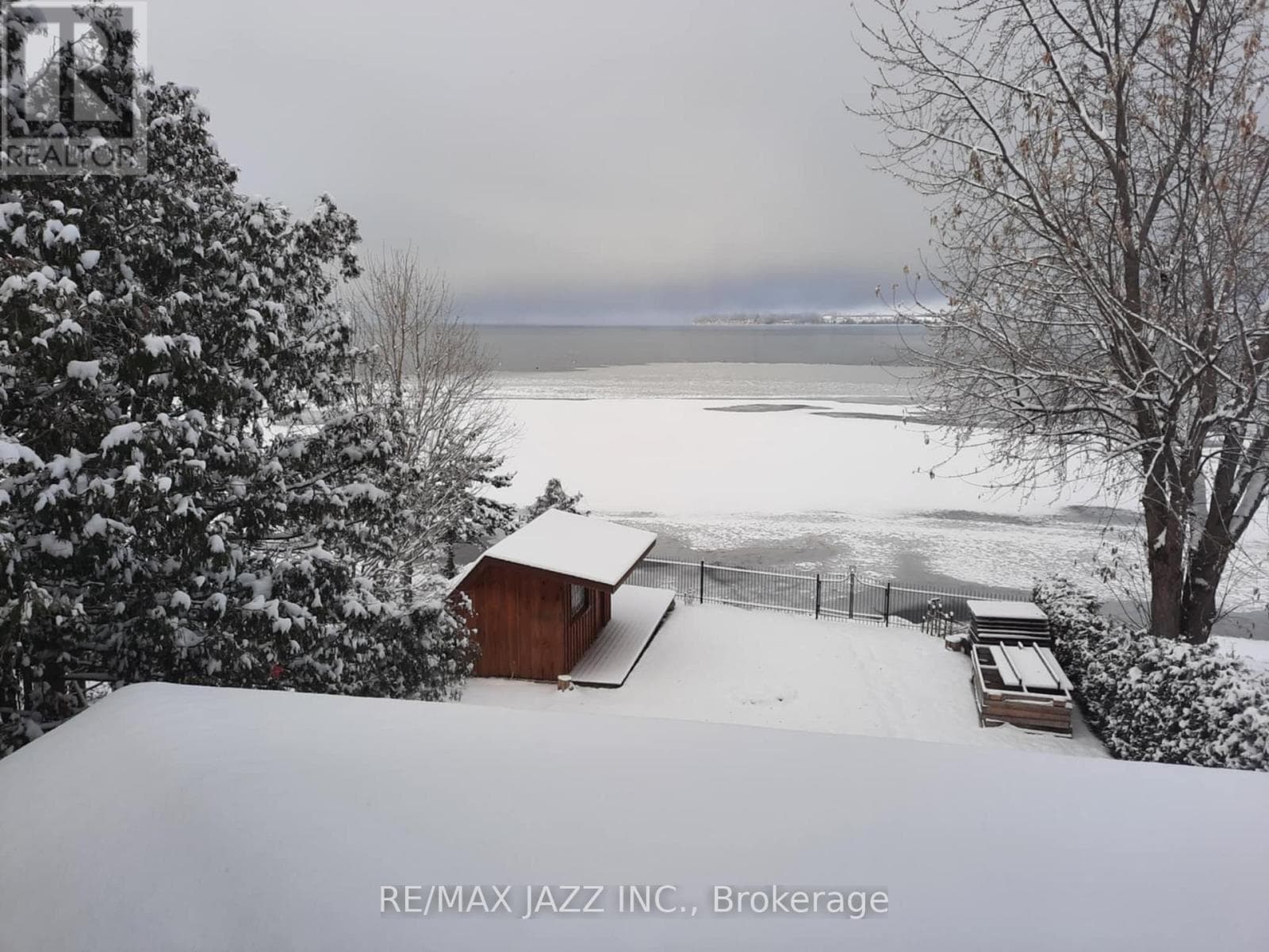 122 MORRIS LANE, Central Lakes