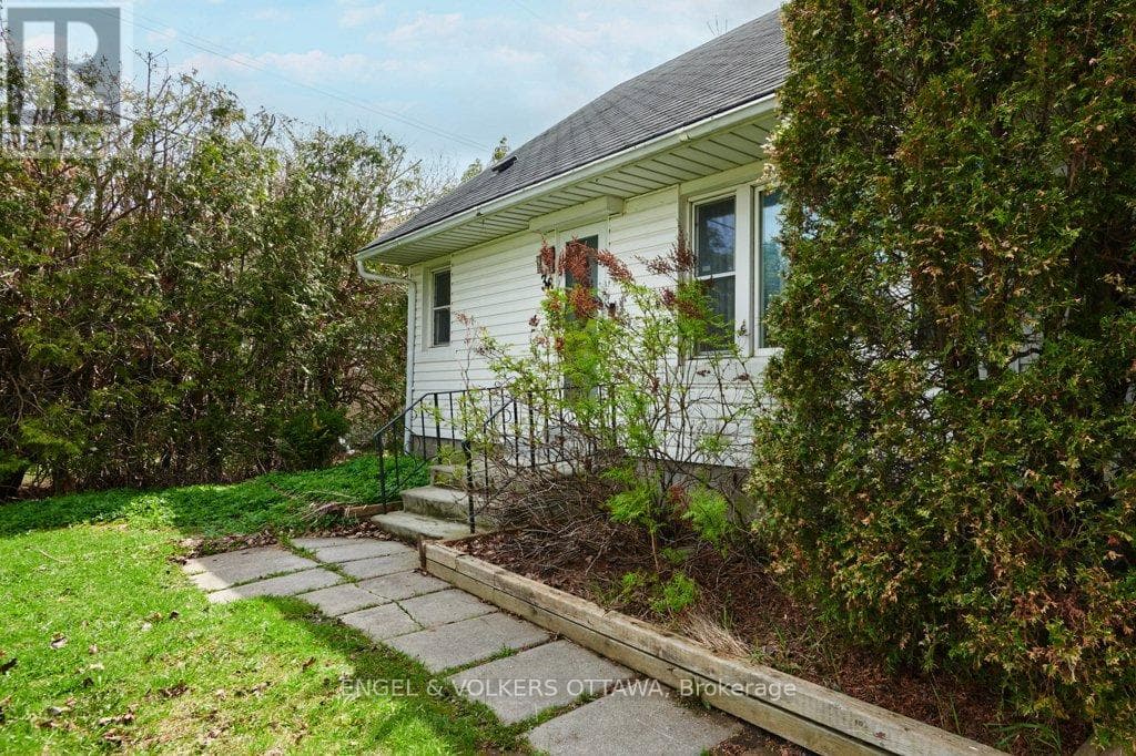 36 ARGUE DRIVE, Ottawa — photo 3