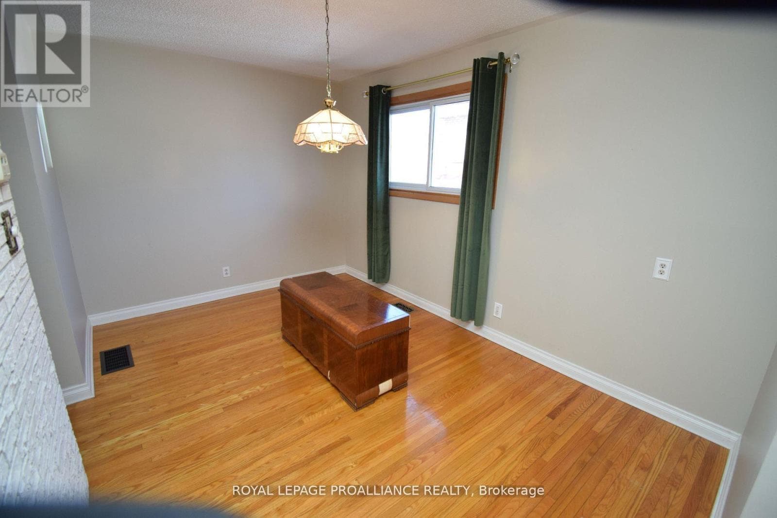 8 WALDEN CIRCLE, Central Lakes — photo 5