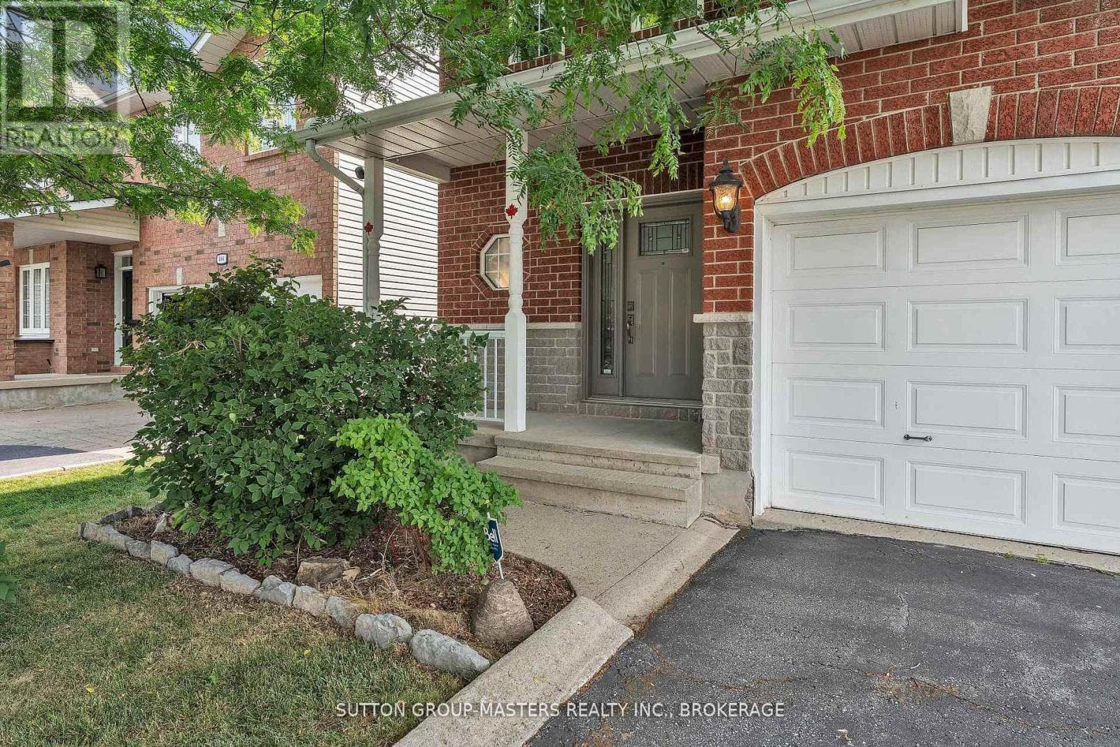384 EMERALD STREET, Kingston — photo 3
