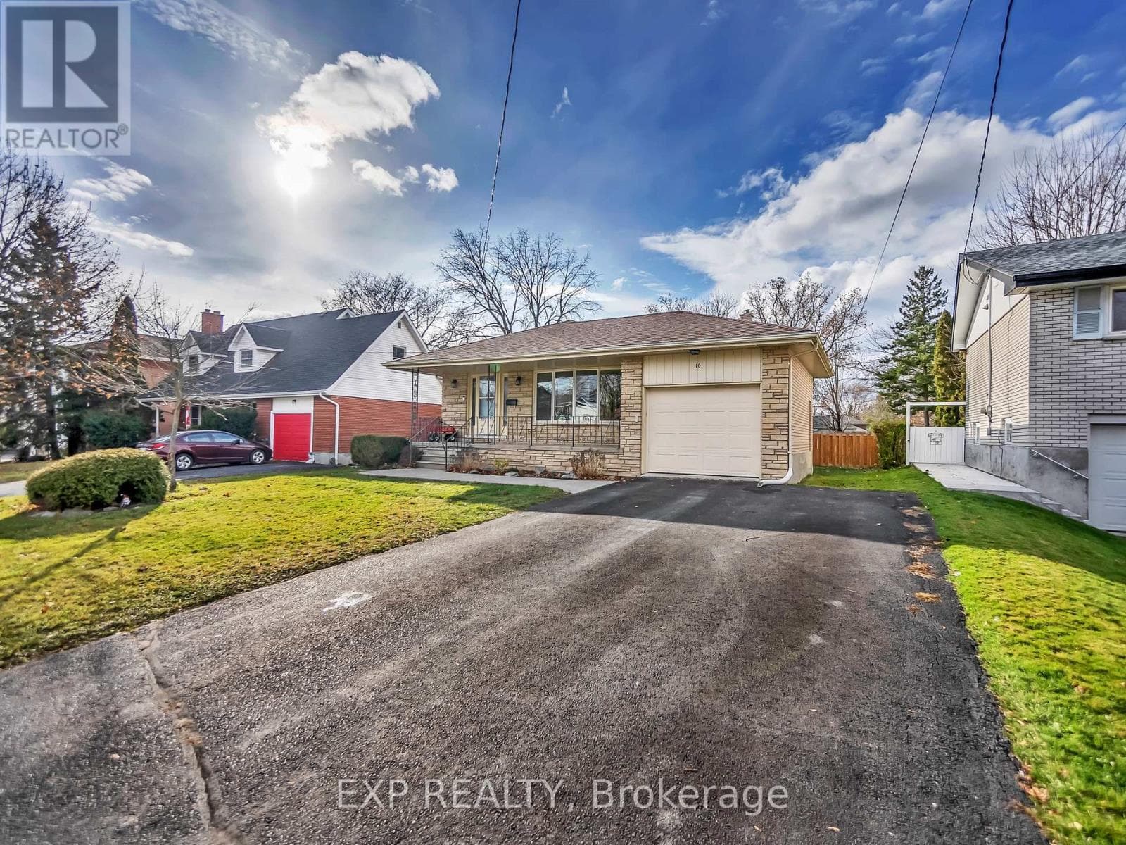 16 APPLEWOOD DRIVE, Central Lakes — photo 4