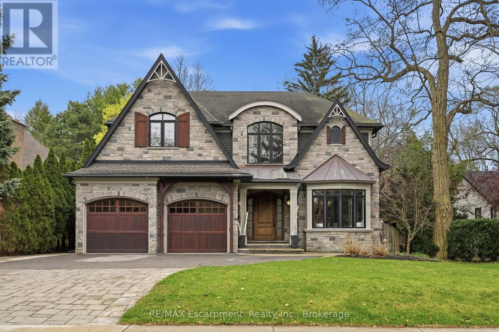 4180 LAKESHORE ROAD in 