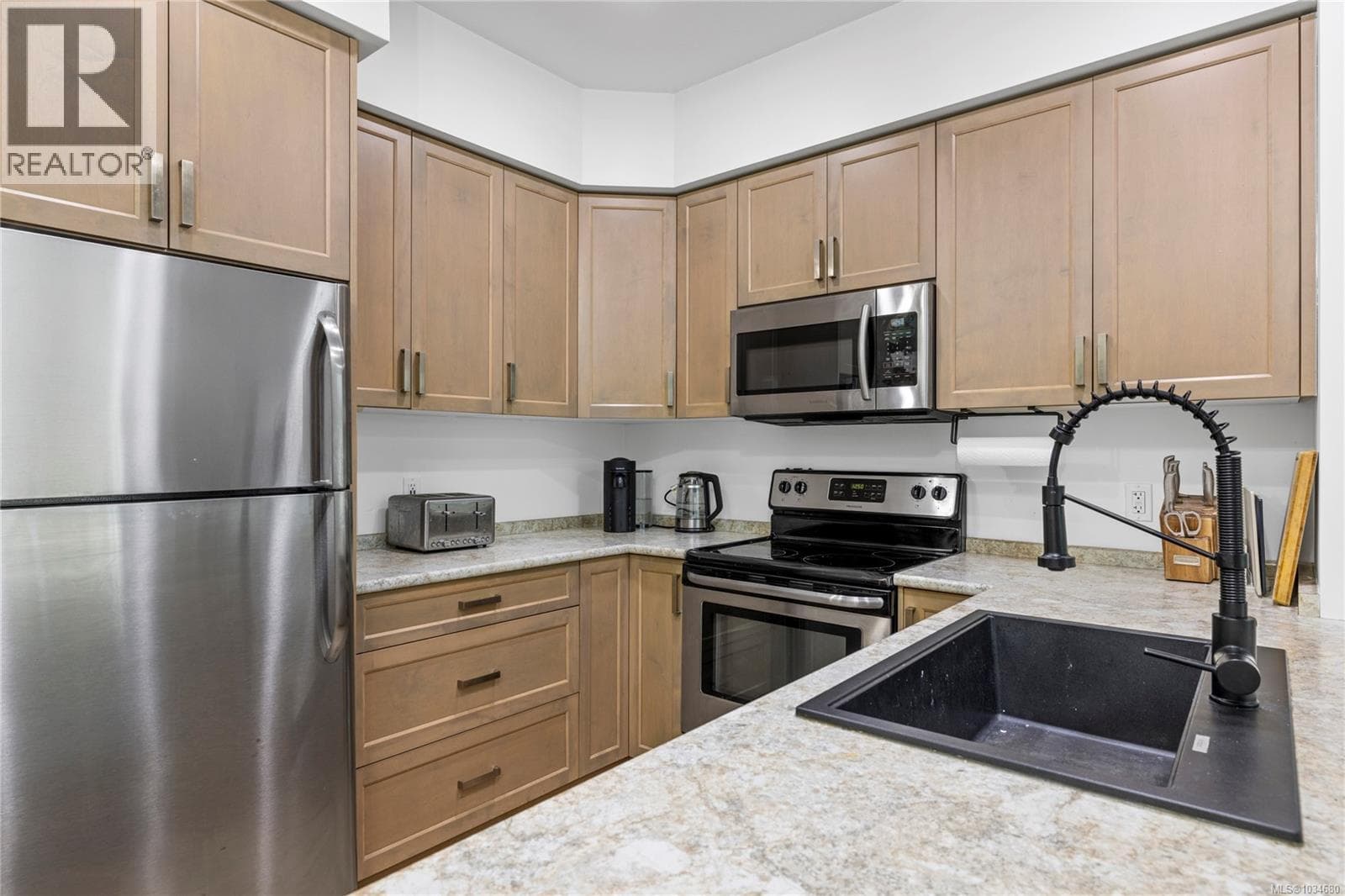 117 4960 Songbird Pl, Vancouver Island — photo 3