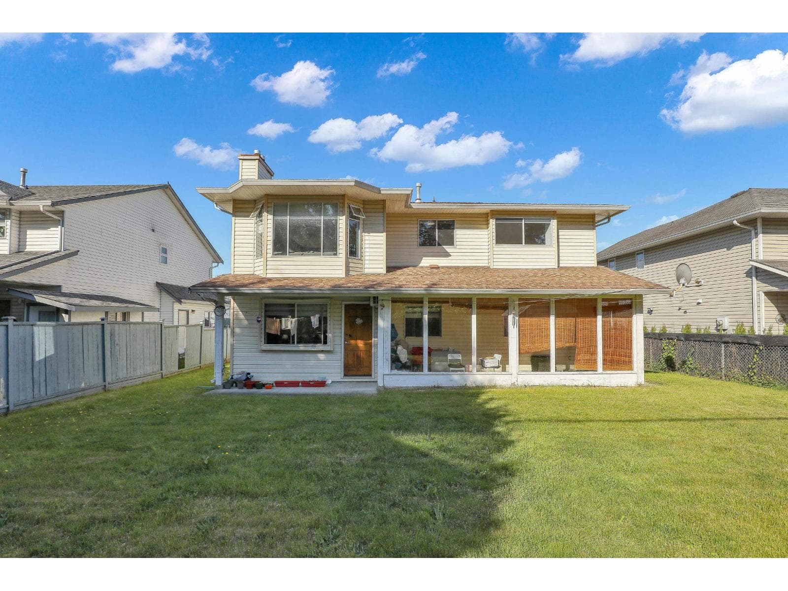 1876 KING GEORGE BOULEVARD, Fraser Valley — photo 4