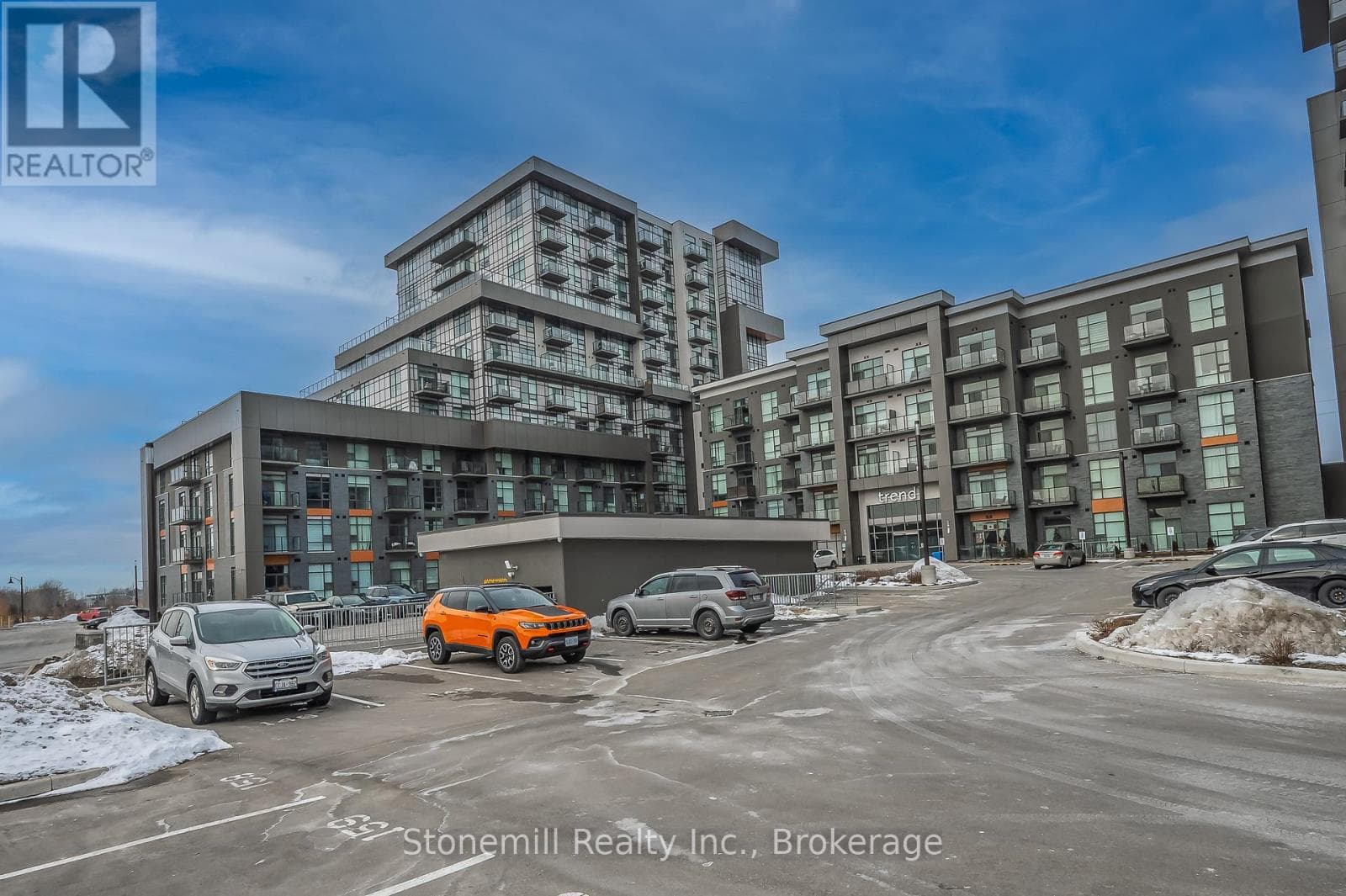 701 - 450 DUNDAS STREET E, Oakville-Milton — photo 3