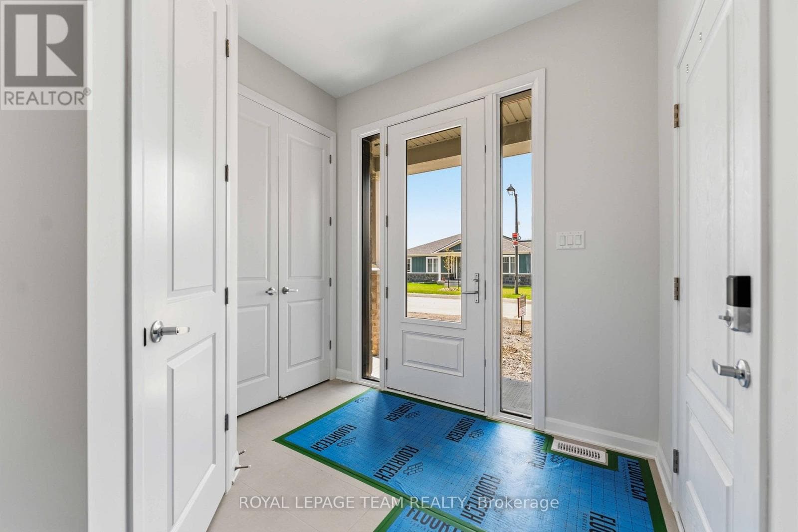 2026 WANDERER AVENUE, Ottawa — photo 3