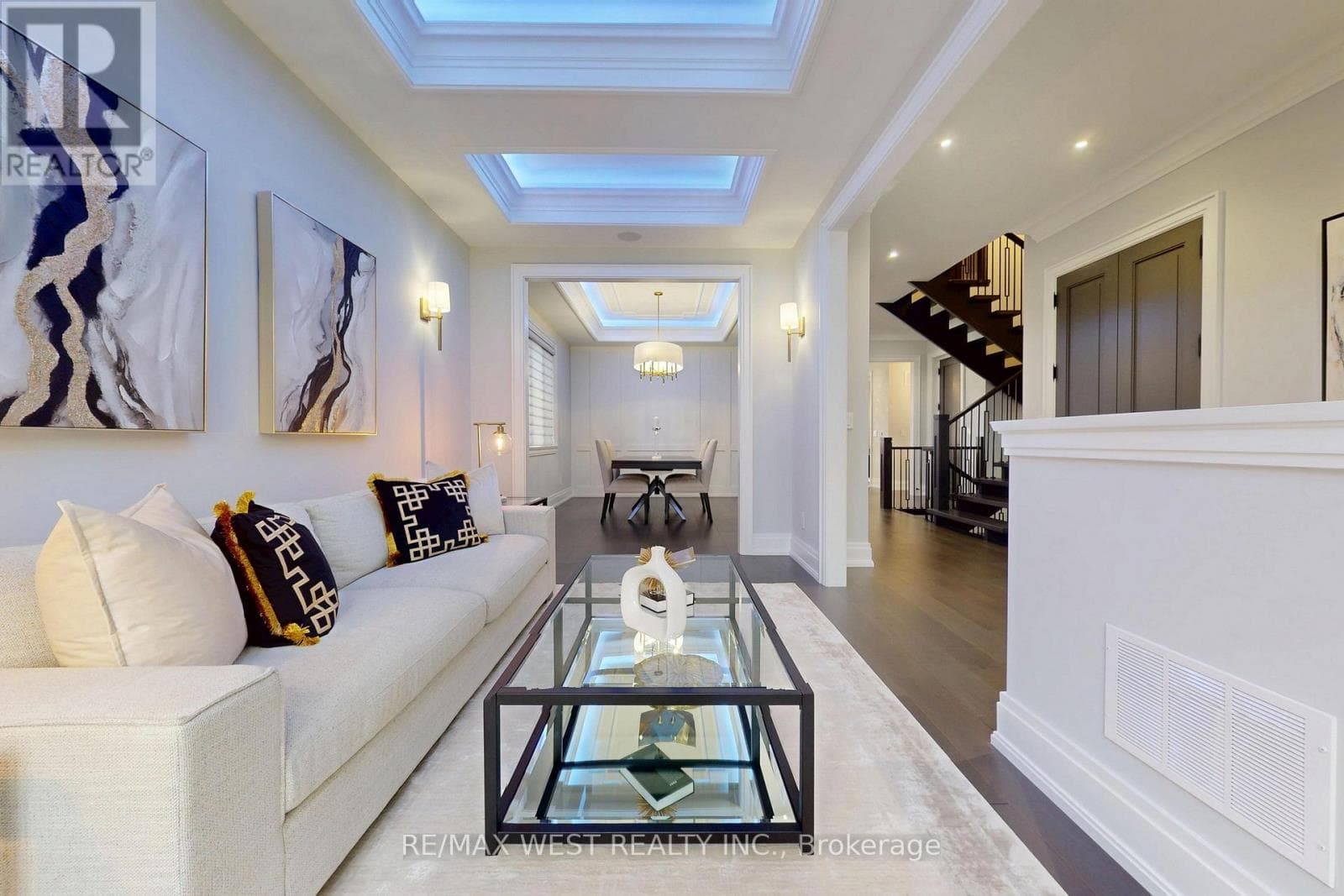 222 CONNAUGHT AVENUE, Toronto — photo 5