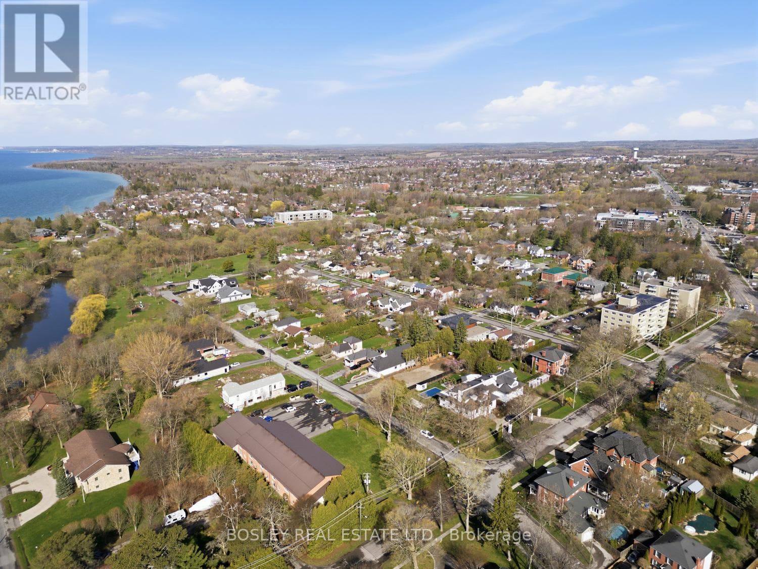 201 - 133 ONTARIO STREET, Central Lakes