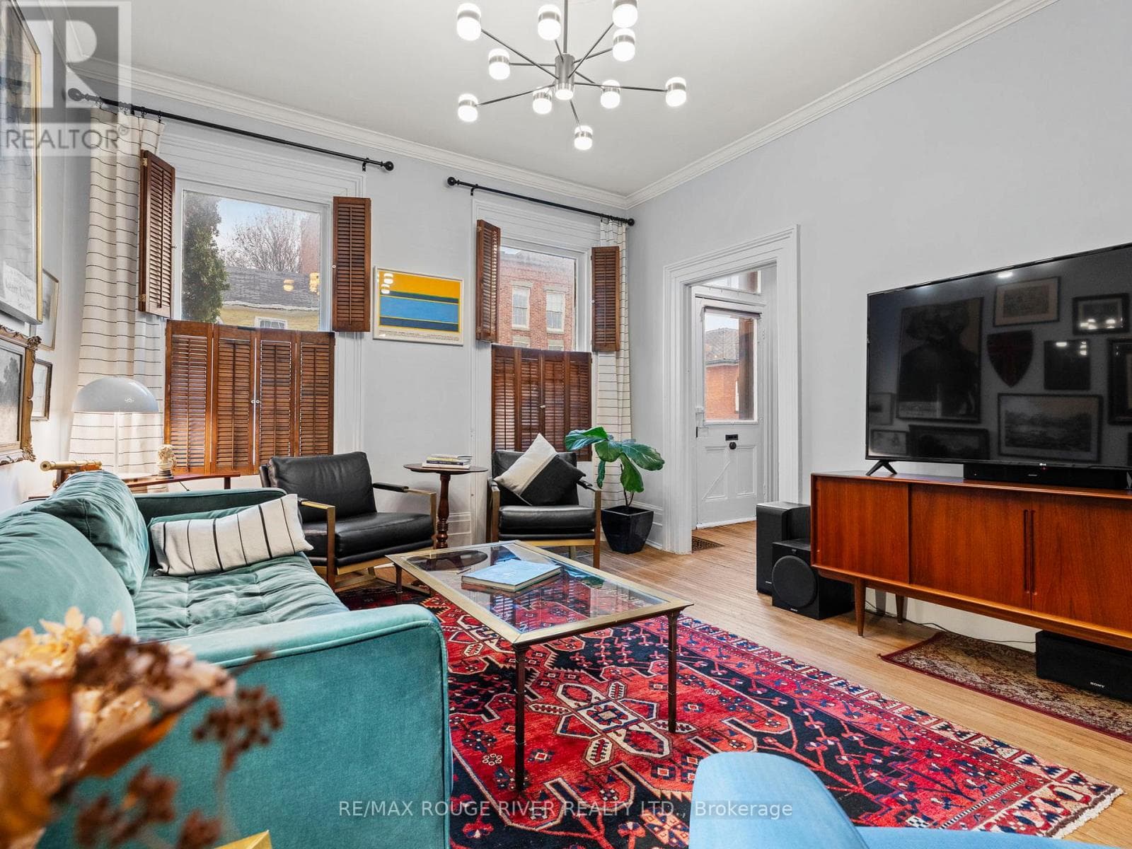 141 WALTON STREET, Central Lakes — photo 5